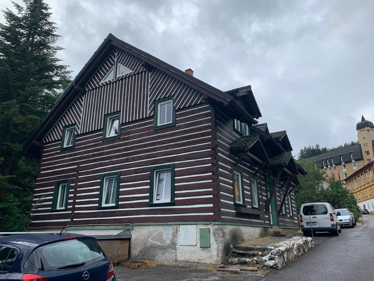 Penzion Zelene Udoli Janske Lazne Exterior photo